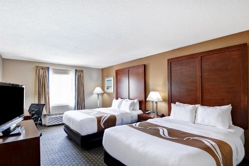 Quality Inn & Suites Heritage Park image 16