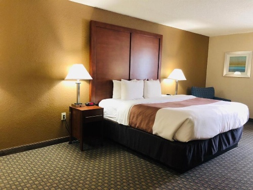 Quality Inn & Suites Heritage Park image 19